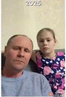 笑着笑着就哭了